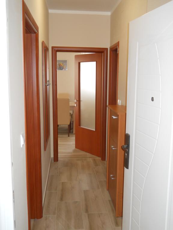 Apartments Mira Tivat Exterior photo