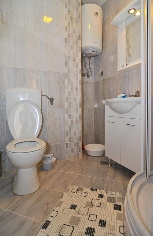 Apartments Mira Tivat Exterior photo