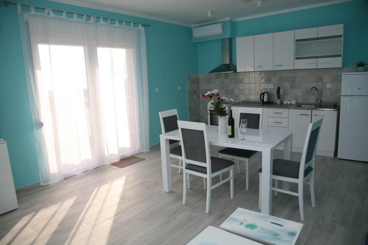 Apartments Mira Tivat Exterior photo